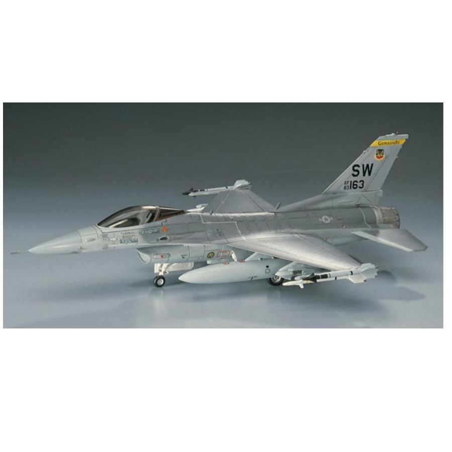 HASEGAWA HA00232 1/72 F-16C ไฟ - Model Kit Hasegawa บทวิจารณ์และราคา